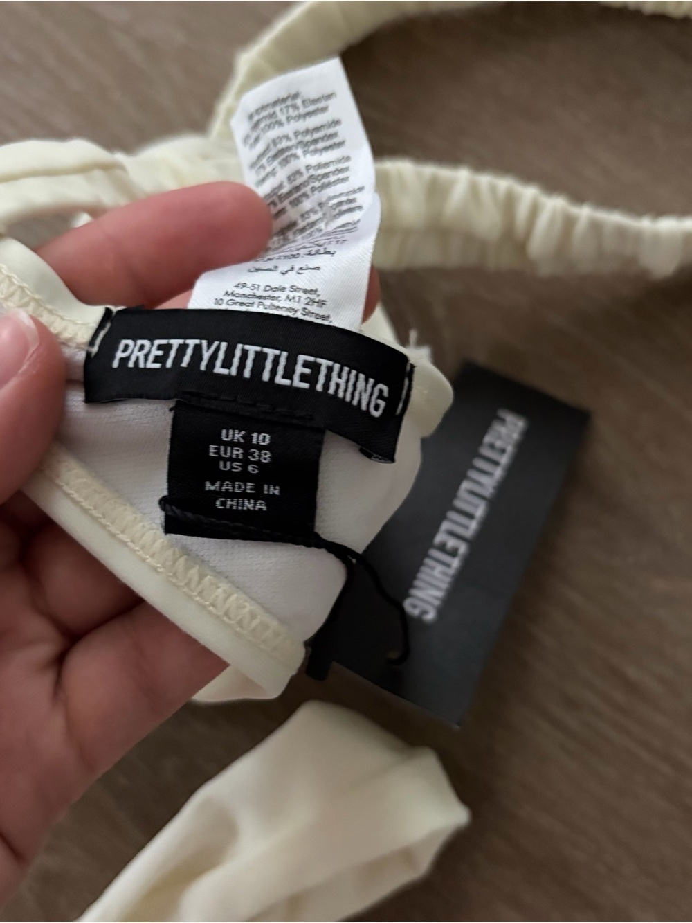 PrettyLittleThing Cream Ruched Underwire Bikini - Picture 4 of 5